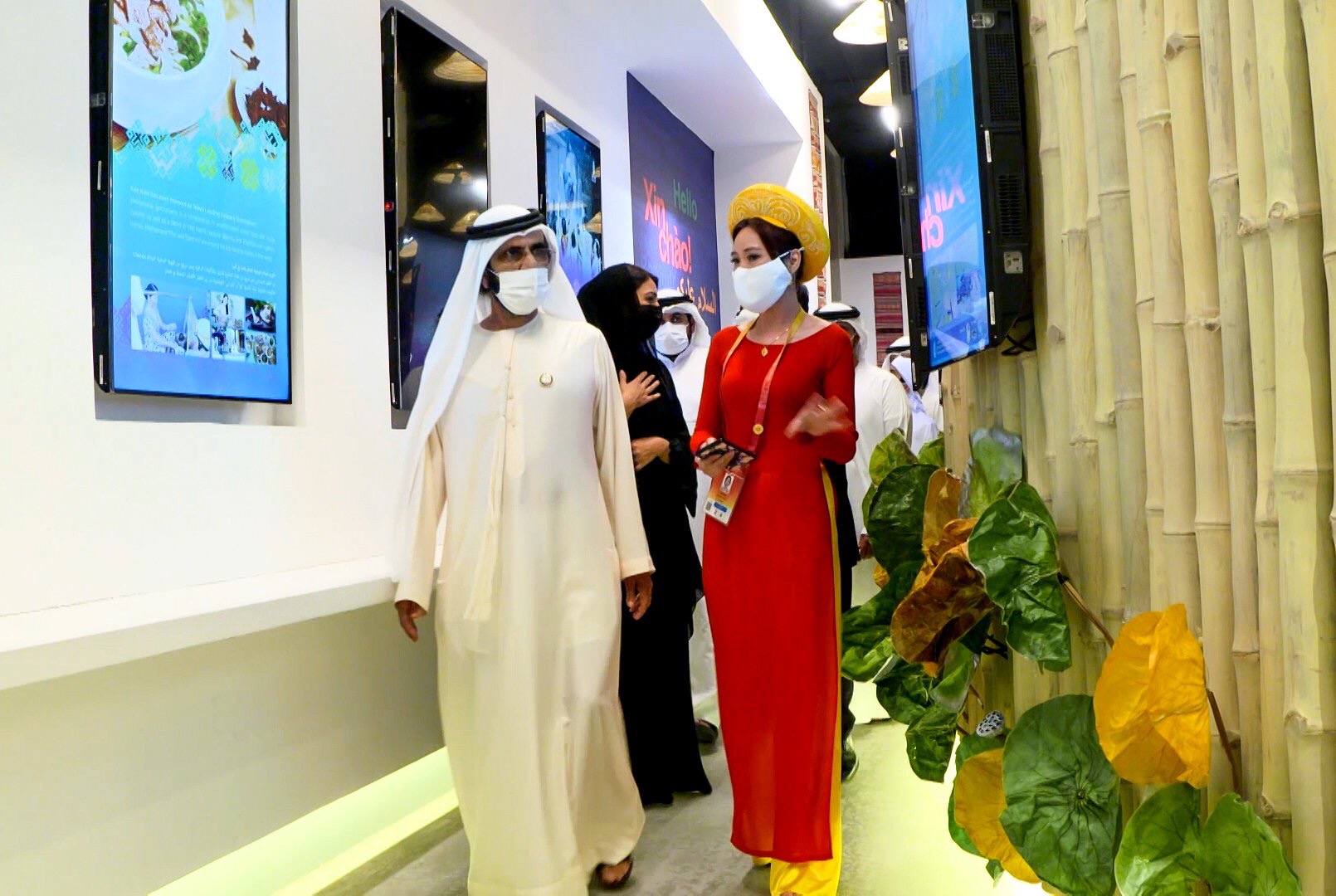 Thủ tướng UAE kiêm Quốc vương tiểu quốc Dubai Mohammed bin Rashid Al Maktoum thăm Nhà triển lãm Việt Nam